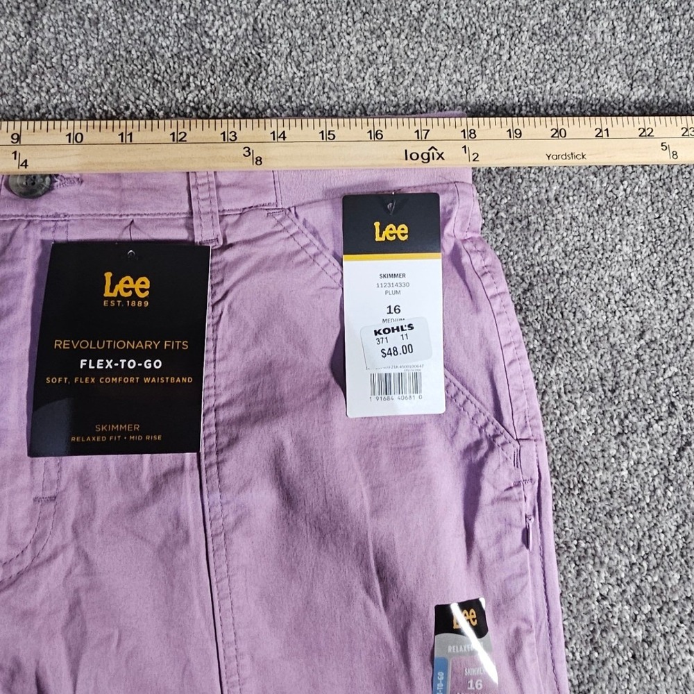 Lee Skimmer Pants Women 16 Plum Purple Relaxed Mid Rise Flex-To-Go Capri - Picture 6 of 11